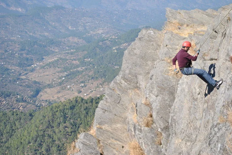 rappelling 