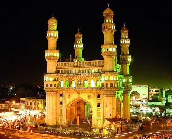 Image of char minar in india